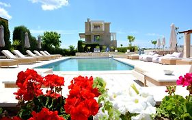 Niovi Boutique Apartments